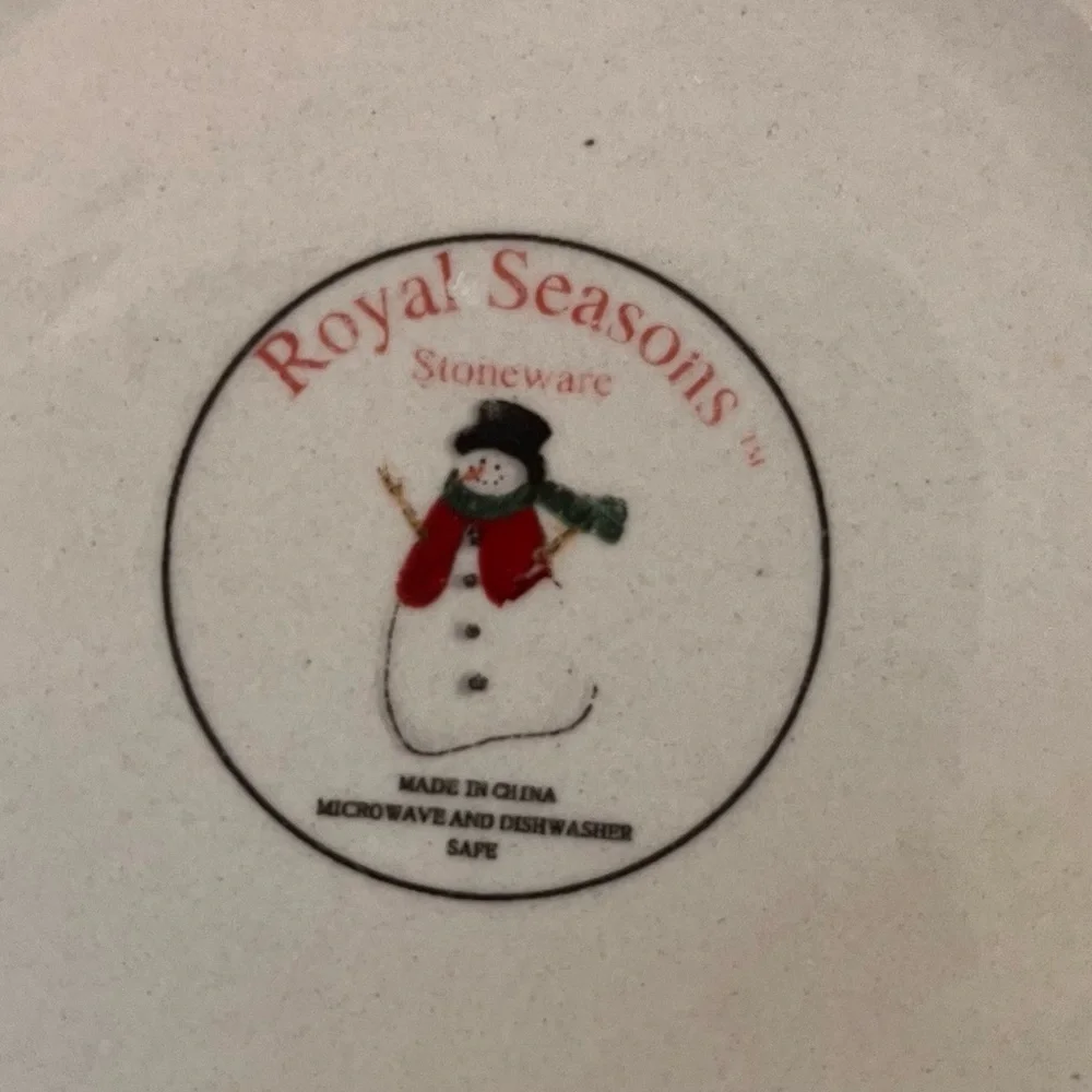 Vintage set of 4 four royal seasons snowman appetizer plates discontinued